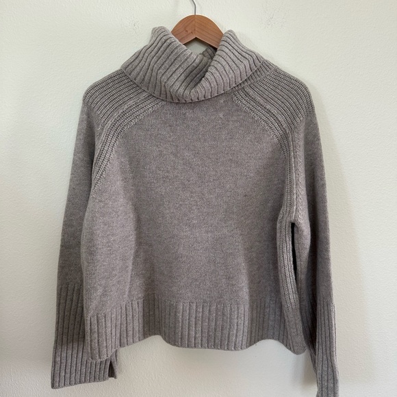 Brochu Walker Orion Turtleneck Sweater - Picture 5 of 7